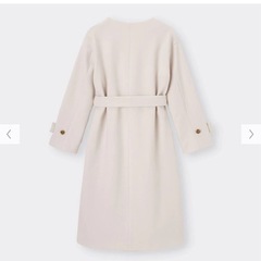 クリーニング済み　GU レディース　ノーカラーコート　ホワイトの画像