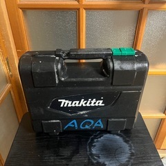 マキタ　インパクト　バッテリー2個　14.4V M697Dの画像