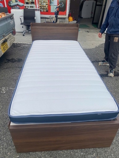 シングルベッド マットレスつき付き