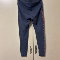 アンダーアーマー　レギンス　レディースの画像