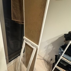 白の姿見の画像