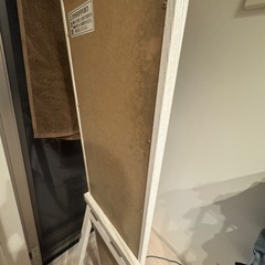 白の姿見の画像