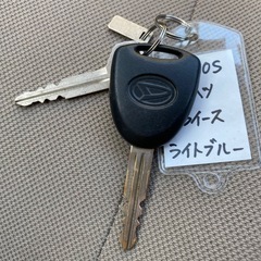 ☆コミコミ車検2年付☆ダイハツ ミライース☆冬タイヤ☆10万キロ台☆4WD☆キーレス☆エコアイドル☆黒ナンバー可☆フードデリ配送☆格安軽自動車☆札幌市白石区東米里☆廃車高額買取保証☆Aphananthe(アファナンテ)の画像