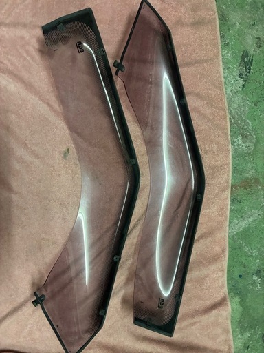 日産Y30セドリックワゴンドアバイザー (ガーロ) 美栄橋の外装、車外