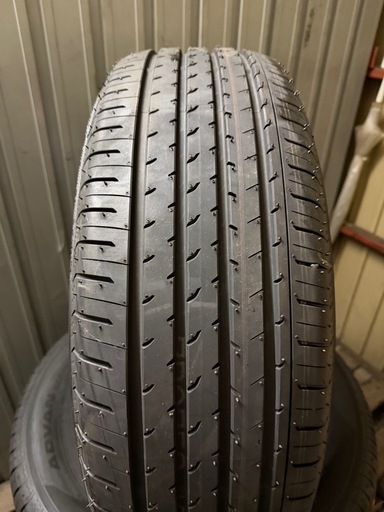 ヨコハマ ADVANV V03 225/65R17 新車外し新品