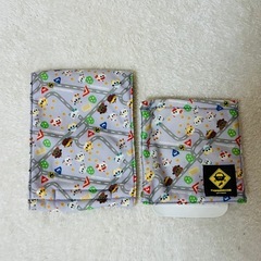 PUI PUI モルカー トイレマット＆トイレットペーパーホルダーカバー セットの画像