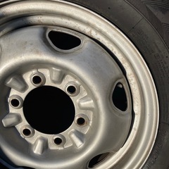 スタッドレス　15×5.5J ハブ径110㎜　6H-139.7 ＋40 ハンコック　ウインター　RW06 195/80R15 107/105L 　キャラバン　ハイエース　スタッドレスの画像