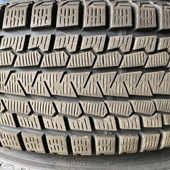 YOKOHAMA 225/60R17 23年製　冬タイヤ　タイヤホイールセット　の画像