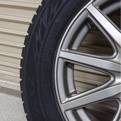 【４本セット+ナット付き🉐】VOXYブリヂストン　スタッドレスタイヤ　の画像