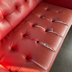 レザー　赤 ソファーの画像