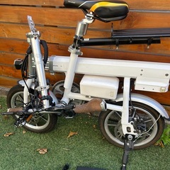 【ジャンク】電動アシスト折りたたみ自転車の画像