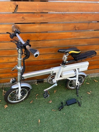 ジャンク】電動アシスト折りたたみ自転車 (kutusita21) 古見の