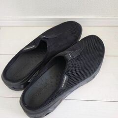 SALOMON ブラック メッシュ サンダルの画像