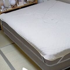 ダブルサイズマットレス(中古)の画像