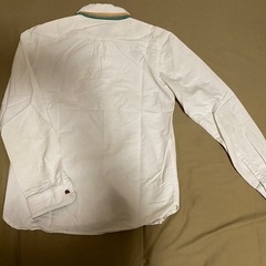 ワンポイントボタンシャツの画像