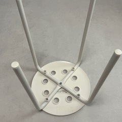 パイプ椅子　丸椅子　の画像