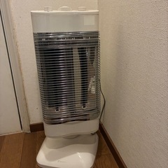 🌹電気ヒーター　ダイキン　遠赤外線ヒーター🌹　の画像