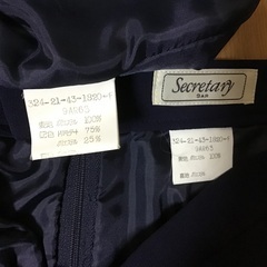 女性スーツの画像