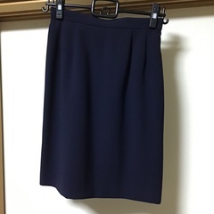 女性スーツの画像