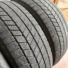 215/60/17冬VRX3の画像