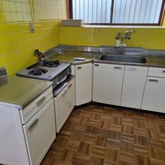 撤去作業してます、もらって下さい
の画像