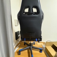 ゲーミングチェアの画像