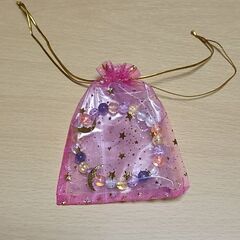 色めくブレスレットの画像