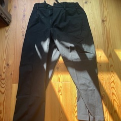 ユニクロタックワイドパンツM　の画像