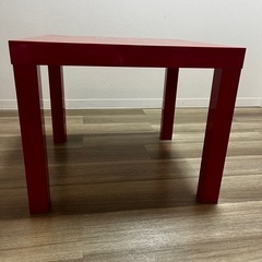 【中古・訳あり】IKEA LACK（ラック）サイドテーブル 赤 東岡崎駅近くの画像