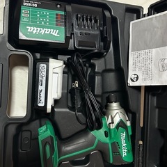  商談中です。美品 マキタ インパクトの画像