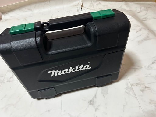 商談中です。美品 マキタ インパクトドライバー
