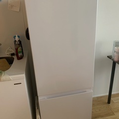 【急募】Hisense 冷蔵庫 175L／ホワイト／2ドア／12/9までに引き取り希望の画像