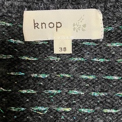 ビジューもりもり ニットの画像