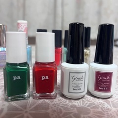 マニキュア10個の画像