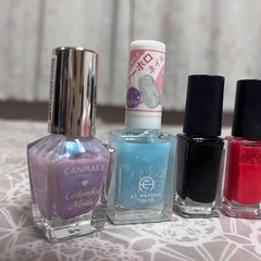 マニキュア10個の画像