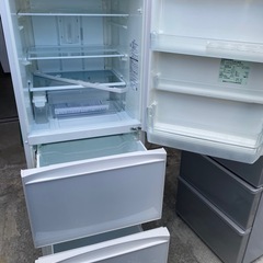 NO B681🌈福岡市内配送設置無料✨🌈GR-M33SXV-EW 冷蔵庫 VEGETA（ベジータ） グランホワイト [330L /3ドア /右開きタイプ]の画像