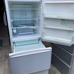 NO B681🌈福岡市内配送設置無料✨🌈GR-M33SXV-EW 冷蔵庫 VEGETA（ベジータ） グランホワイト [330L /3ドア /右開きタイプ]の画像