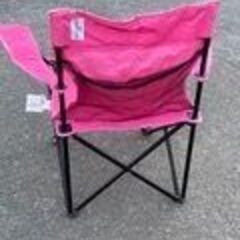 折り畳みアウトドアチェア　ピンク色の画像