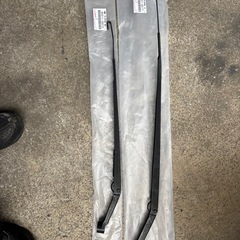 トヨタZRR80ノア、ヴォクシー　ワイパーアームの画像