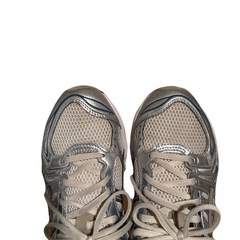 ASICS GEL KAYANO14の画像