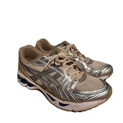 ASICS GEL KAYANO14の画像