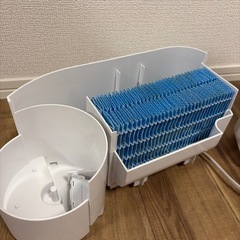 SHARP 気化式加湿器　空気浄化機能付きの画像