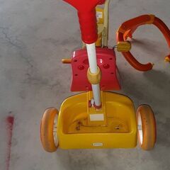 アンパンマン 三輪車の画像