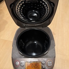 【ZOJIRUSHI】炊飯器   豪熱沸とうIH
の画像