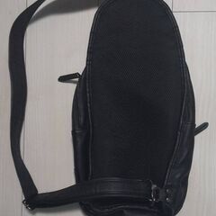 お出掛けに便利なショルダーバッグ！　大きいサイズなのでいっぱい入ります！の画像