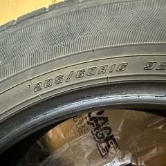 ヴォクシー  タイヤのみ2本の画像