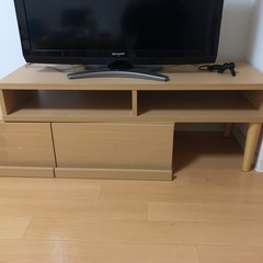 テレビ＆テレビ台の画像