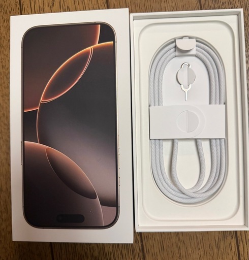 【極美品】iPhone16 pro 128GB SIMフリー