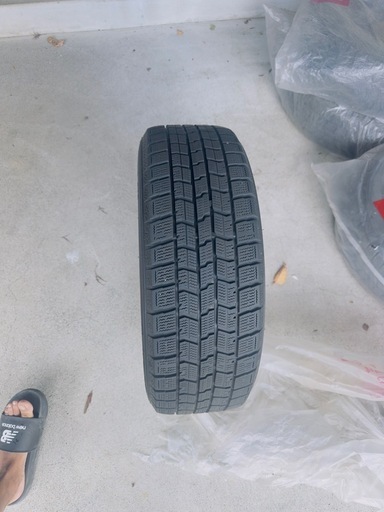 SNOW TIRES SET WITH WEELS タイヤとホイール
