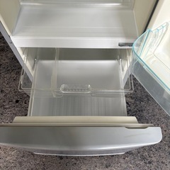 Panasonic 冷蔵庫（NR-B149W-S）2017年製の画像